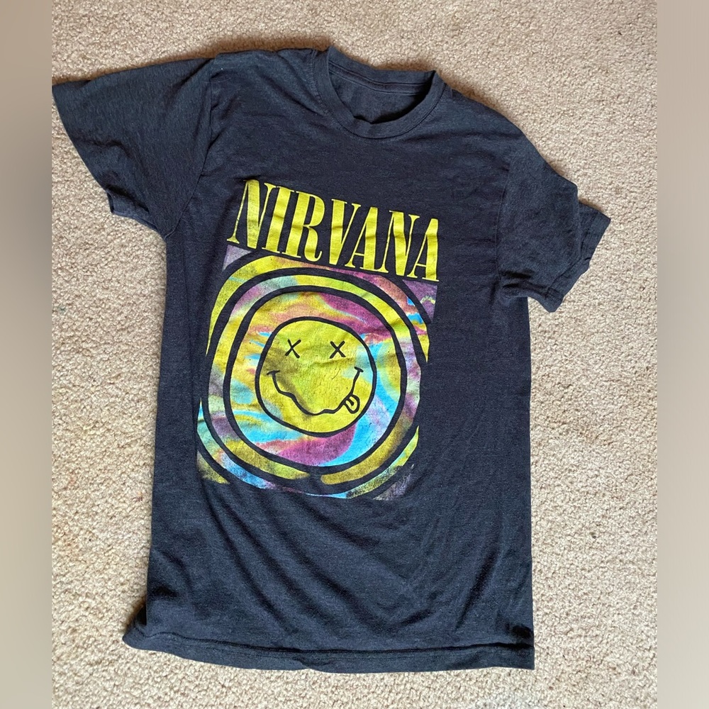 Size medium nirvana shirt
